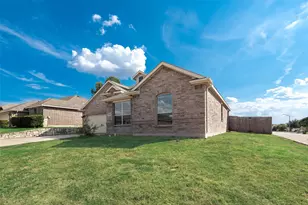 215 Fred Ln, Ferris, TX 75125 - Photo 2