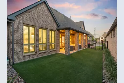 828 Royal Minister Boulevard, Lewisville, TX 75056 - Photo 34