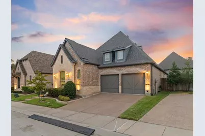 828 Royal Minister Boulevard, Lewisville, TX 75056 - Photo 2