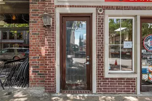 721 Austin Ave, Waco, TX 76701 - Photo 6