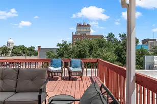 721 Austin Ave, Waco, TX 76701 - Photo 2