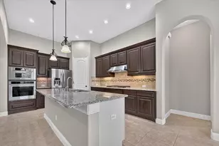 440 Garrison Cir, Lantana, TX 76226 - Photo 4