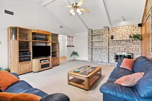 3516 Primrose Ln, Bedford, TX 76021 - Photo 10