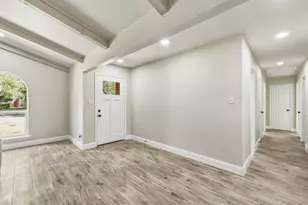 122 Meadowbrook Dr, DeSoto, TX 75115 - Photo 6