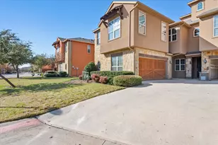 2630 Villa Di Lago, Grand Prairie, TX 75054 - Photo 4