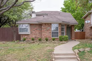 755 Burr Oak Dr, Lewisville, TX 75067 - Photo 2