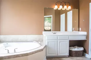 4504 Narrow Brook Dr, Flower Mound, TX 75028 - Photo 22
