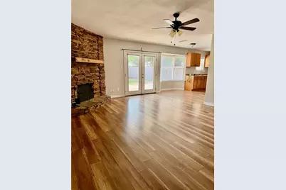 5312 Queens Court, Lake Dallas, TX 75065 - Photo 4