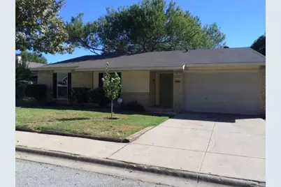5312 Queens Court, Lake Dallas, TX 75065 - Photo 1