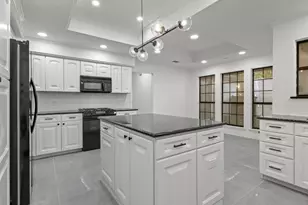 5602 Twin Brooks Dr, Dallas, TX 75252 - Photo 10