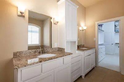 2505 Sanders Court, Bedford, TX 76021 - Photo 24
