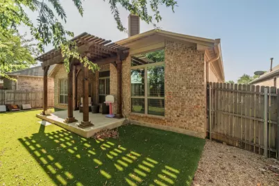 2505 Sanders Court, Bedford, TX 76021 - Photo 32
