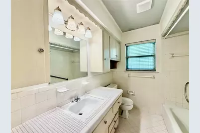 8405 Lullwater Drive, Dallas, TX 75218 - Photo 20