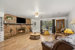 5607 Mona Ln, Dallas, TX 75236 - Photo 2