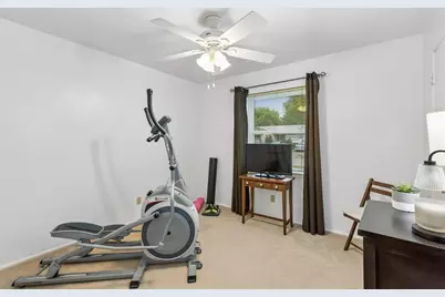 1513 Meadow Way, Garland, TX 75042 - Photo 20