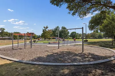 1513 Meadow Way, Garland, TX 75042 - Photo 28