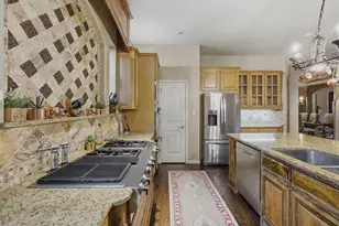 11076 Brighton Ln, Frisco, TX 75033 - Photo 12