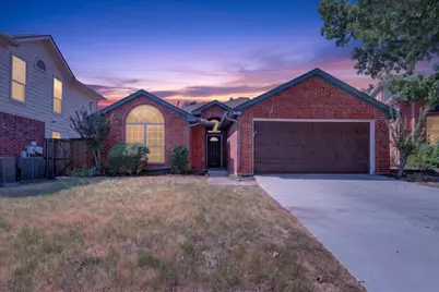 425 Wentworth Drive, Flower Mound, TX 75028 - Photo 1