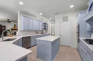 7409 Stallion Cir, Flower Mound, TX 75022 - Photo 8