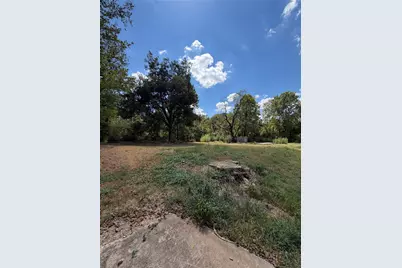 943 W Sherman Street, Paris, TX 75460 - Photo 1