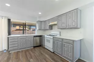 2913 Landershire Ln, Garland, TX 75044 - Photo 12