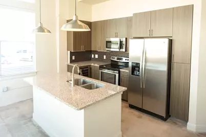 801 W Vickery Boulevard #301, Fort Worth, TX 76104 - Photo 4
