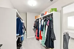 12235 Treeview Ln, Farmers Branch, TX 75234 - Photo 20
