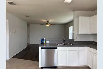 2711 Prairie Creek Drive, McKinney, TX 75071 - Photo 8