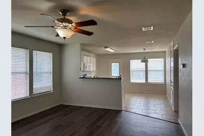 2711 Prairie Creek Drive, McKinney, TX 75071 - Photo 4