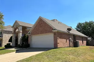 429 N Waterford Oaks Dr, Cedar Hill, TX 75104 - Photo 10