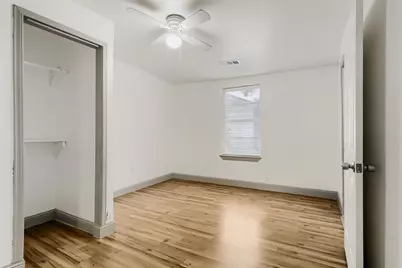 326 E Holley Street, Mesquite, TX 75149 - Photo 10
