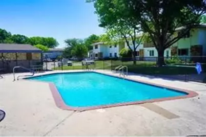 109 Harbor Drive #105, Runaway Bay, TX 76426 - Photo 2