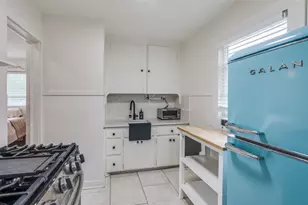 25O8 Hulen St, Fort Worth, TX 76107 - Photo 24