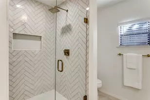 25O8 Hulen St, Fort Worth, TX 76107 - Photo 16