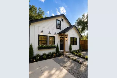516 S Edgewood Terrace, Fort Worth, TX 76103 - Photo 4
