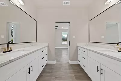 5021 Enchanted Court, Granbury, TX 76048 - Photo 28