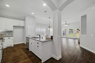2115 Victoria Ln, Princeton, TX 75407 - Photo 4