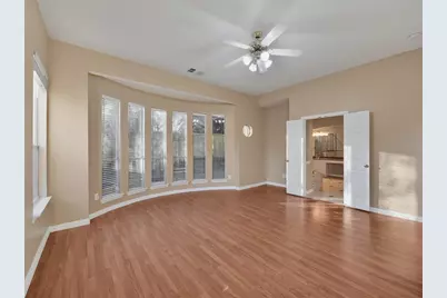 4551 Durrand Drive, Grand Prairie, TX 75052 - Photo 10