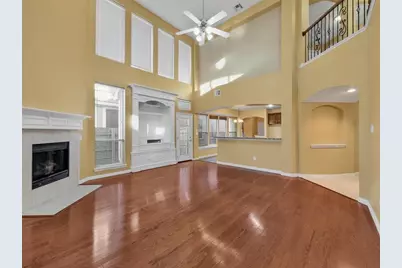 4551 Durrand Drive, Grand Prairie, TX 75052 - Photo 6