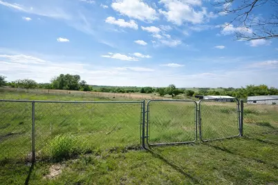 1119 Salt Creek Road, Springtown, TX 76082 - Photo 26