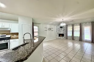 2812 Park Pl Dr, Grand Prairie, TX 75052 - Photo 18