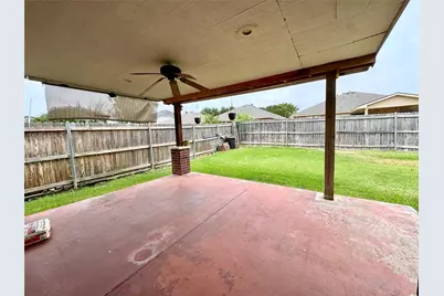 2812 Park Place Drive, Grand Prairie, TX 75052 - Photo 38
