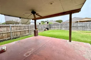 2812 Park Pl Dr, Grand Prairie, TX 75052 - Photo 38