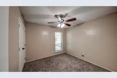 638 Cranbrook Park, Garland, TX 75043 - Photo 6