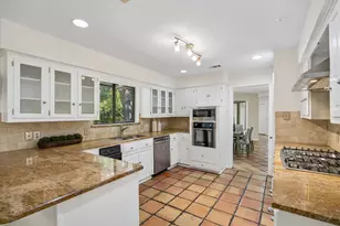 6542 Clearhaven Cir, Dallas, TX 75248 - Photo 16