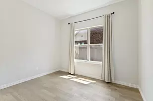 1520 Eleanor Dr, Fort Worth, TX 76052 - Photo 14