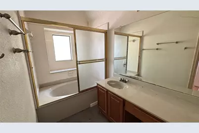 2355 Woodvine Court, Grand Prairie, TX 75052 - Photo 16