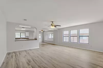 2428 Winford Drive, Grand Prairie, TX 75052 - Photo 6