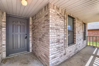 2428 Winford Drive, Grand Prairie, TX 75052 - Photo 4