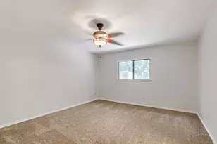 2428 Winford Dr, Grand Prairie, TX 75052 - Photo 18